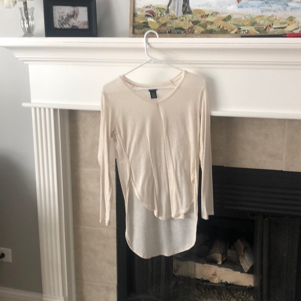 Rue 21 creme long sleeve